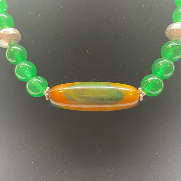 Jade, Tibetan Sky Eyed Agate dZi bead, and Sterling Silver necklace - Picture 4 of 4